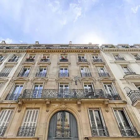 Luxury 1br Montmartre Condorcet * Paris