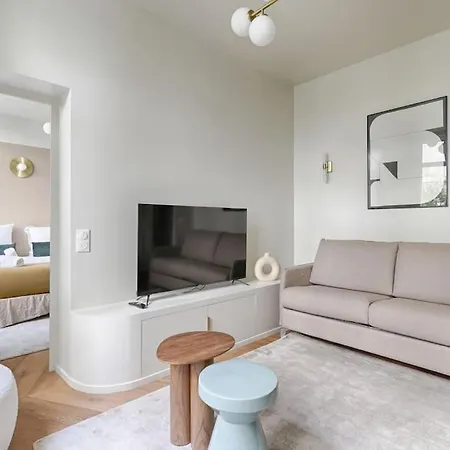 Luxury 1br Montmartre Condorcet