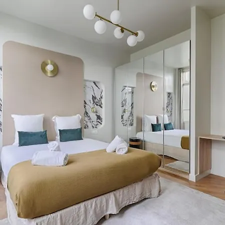 Luxury 1br Montmartre Condorcet Paris