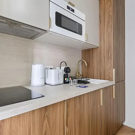 Luxury 1br Montmartre Condorcet * Paris