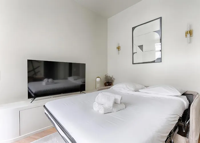 De Charme 1br Condorcet Saint-georges *